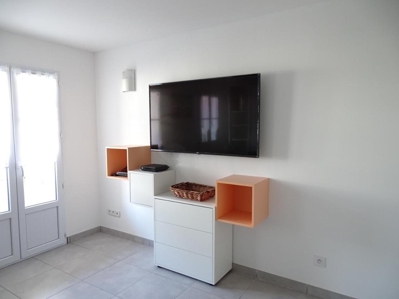 Studio Carline La Flotte Ngoại thất bức ảnh